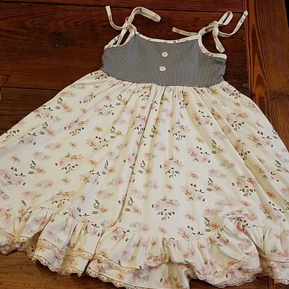 Jane and Jo dress
